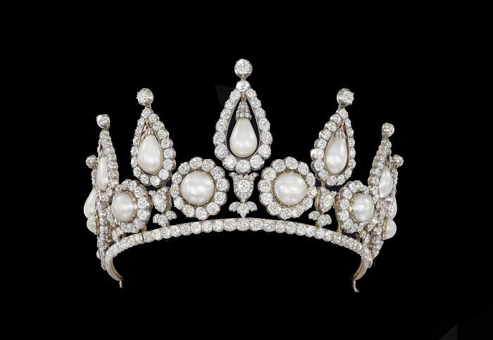 Majestic pearl and diamond tiara on display at the Pearls exhibition during the Qatar-Russia 2018 Year of Culture.