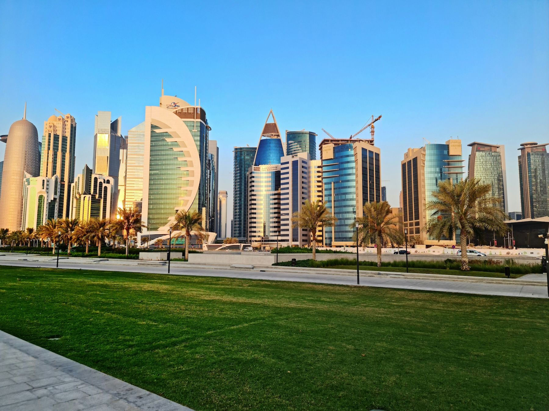 العلاقات الاقتصادية القطرية البرازيلية