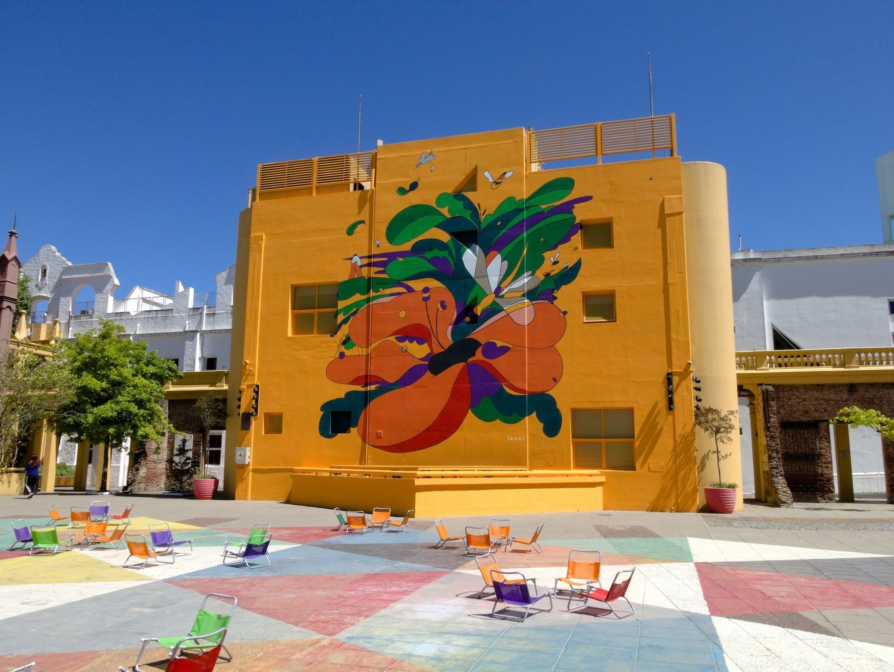 Street Art in Argentina Article - Recoleta - AR .jpg